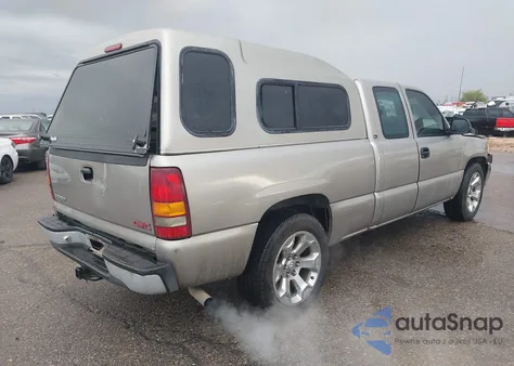 2001 GMC Sierra 1500 Sl z USA, uszkodzony, nr VIN 2GTEC19V911339735